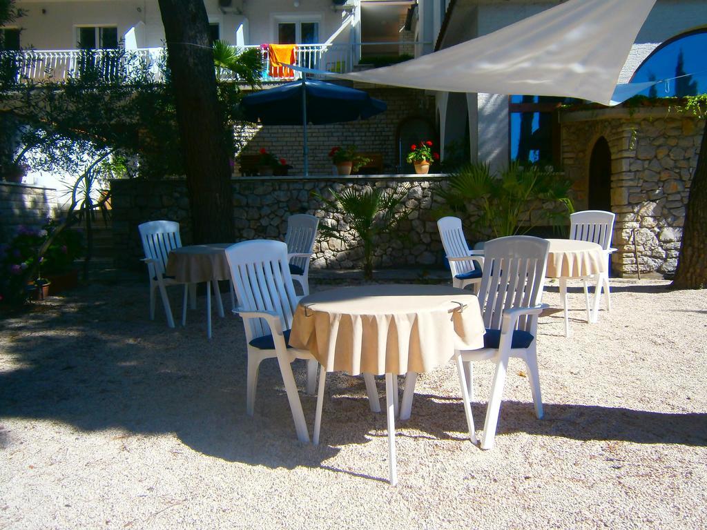 Bed & Breakfast Pansion Rade Hotel Pirovac Exterior photo